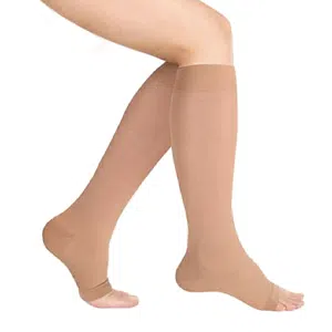 Medias elásticas bajo rodilla de punta abierta 20-30 mmHg