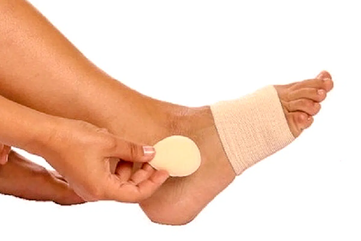 Banda elástica metatarsal con realces