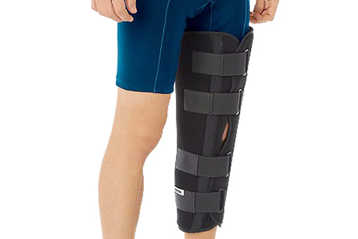 Inmovilizador de rodilla tripanel